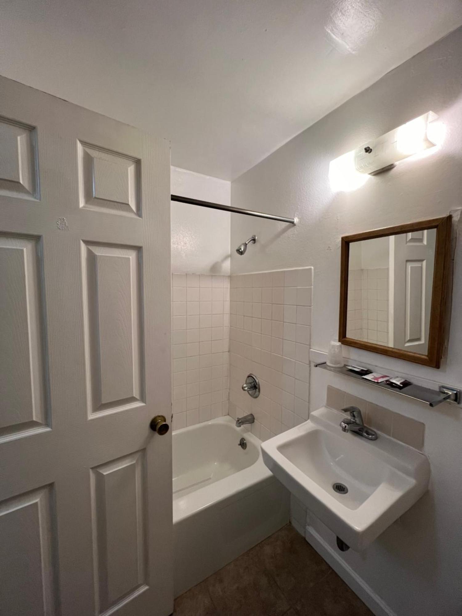 Columbus Motor Inn Seattle Ruang foto