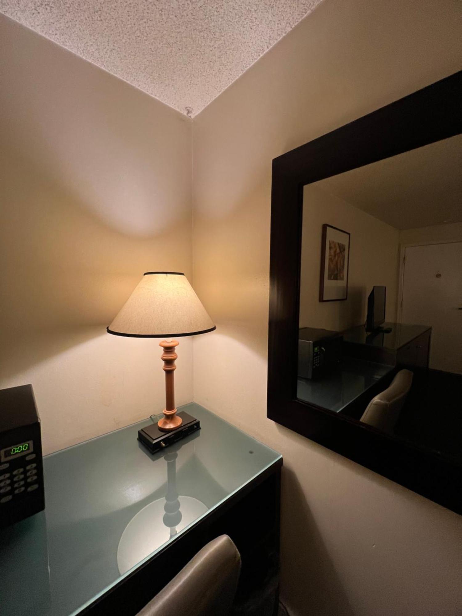 Columbus Motor Inn Seattle Bagian luar foto